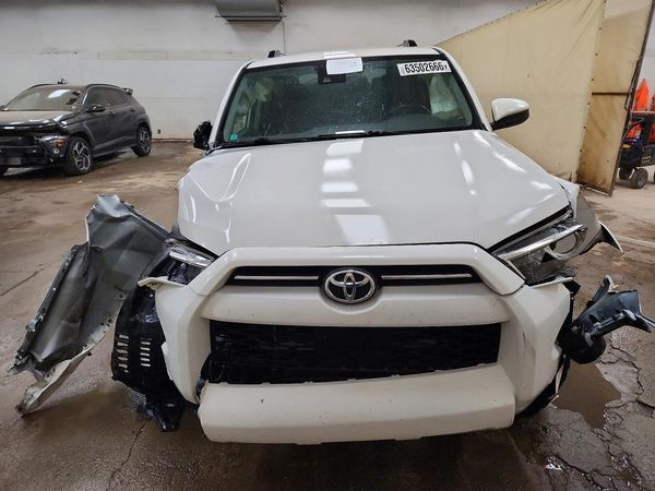 2020 TOYOTA 4RUNNER