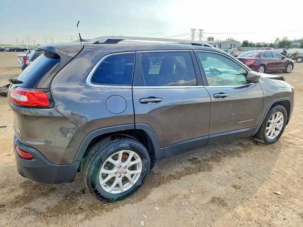 2016 JEEP CHEROKEE LATITUDE FWD