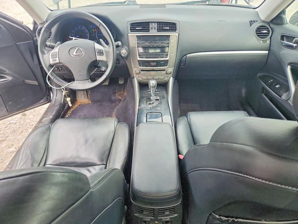 2013 LEXUS IS 250