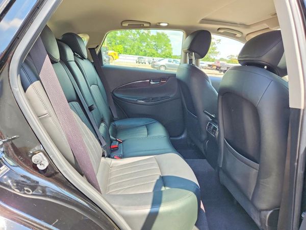 2017 INFINITI QX50