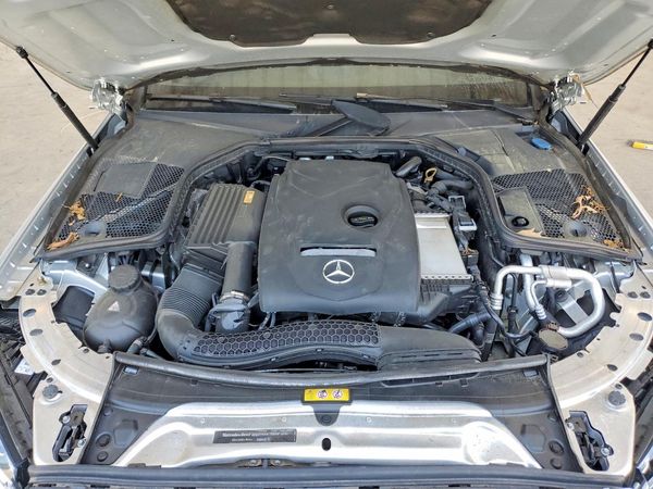 2018 MERCEDES-BENZ C C300