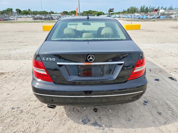 2013 MERCEDES-BENZ C C250