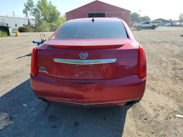 2013 CADILLAC XTS Luxury