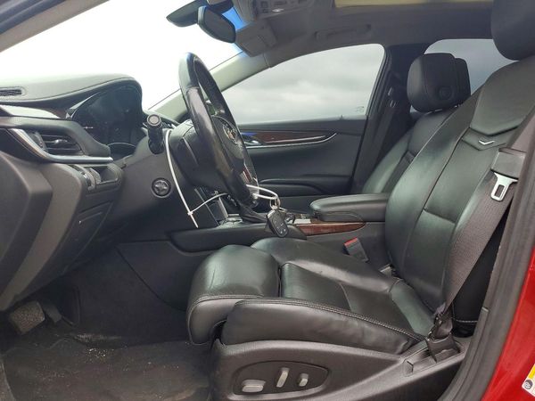2013 CADILLAC XTS Luxury