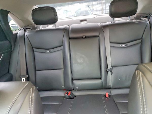 2013 CADILLAC XTS Luxury