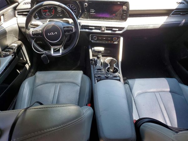 2022 KIA K5 EX