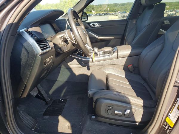 2019 BMW X5 xDrive40i — DENT