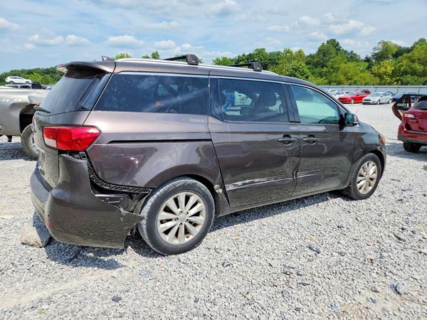 2016 KIA SEDONA EX - Middle level