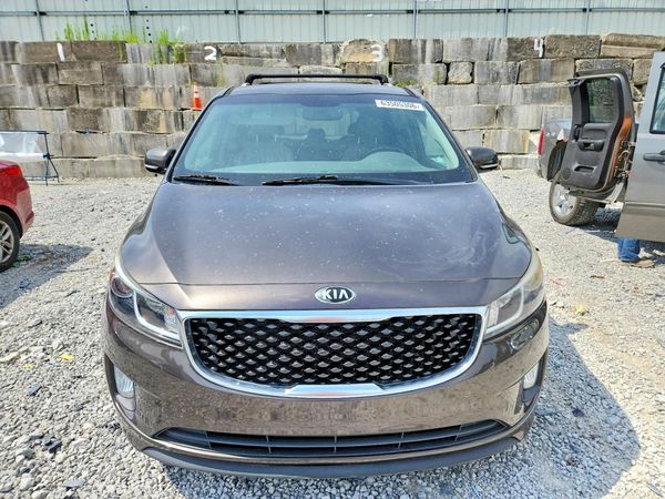 2016 KIA SEDONA EX - Middle level