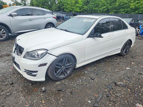 2013 MERCEDES-BENZ C C300