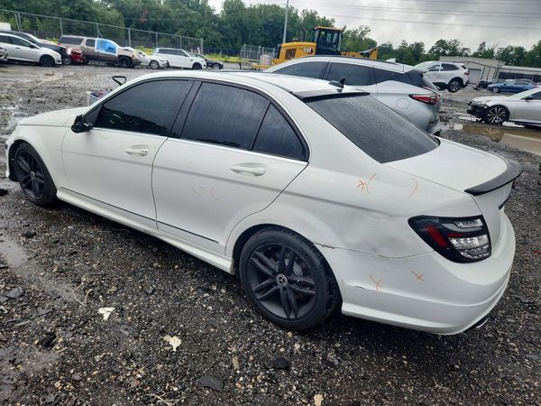 2013 MERCEDES-BENZ C C300