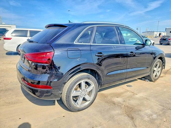 2015 AUDI Q3 Premium Plus
