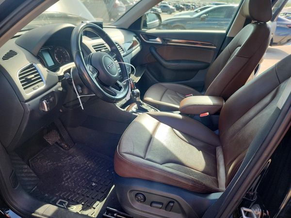 2015 AUDI Q3 Premium Plus