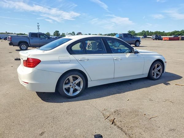2015 BMW 328