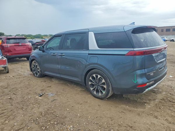 2022 KIA CARNIVAL EX