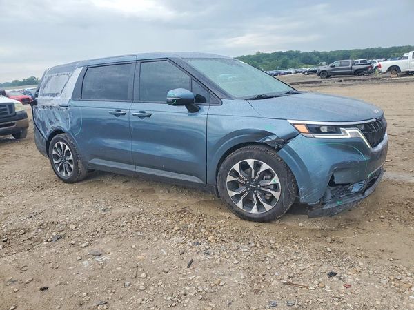 2022 KIA CARNIVAL EX