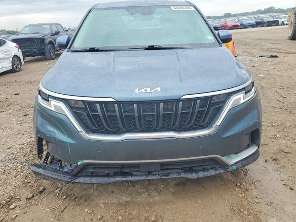 2022 KIA CARNIVAL EX