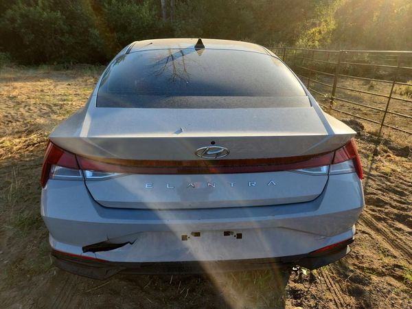 2023 HYUNDAI ELANTRA SEL — DIRR
