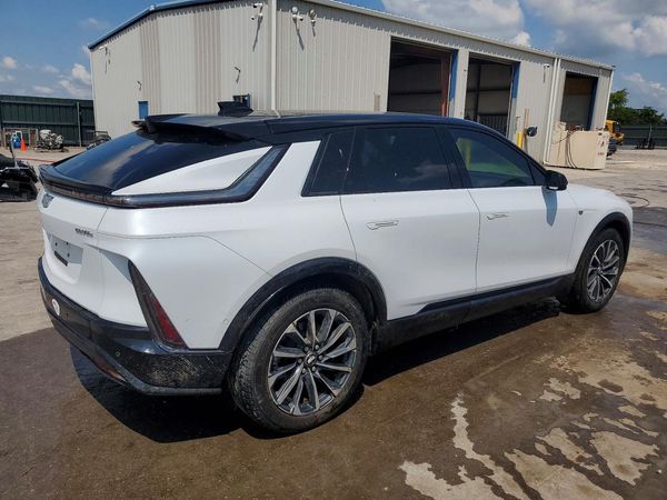 2026 CADILLAC LYRIQ
