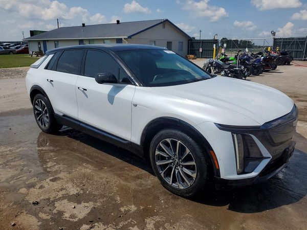 2026 CADILLAC LYRIQ