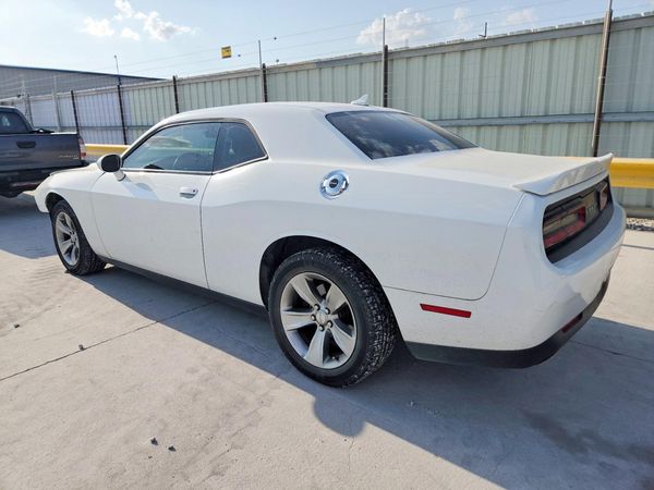 2018 DODGE CHALLENGER SXT