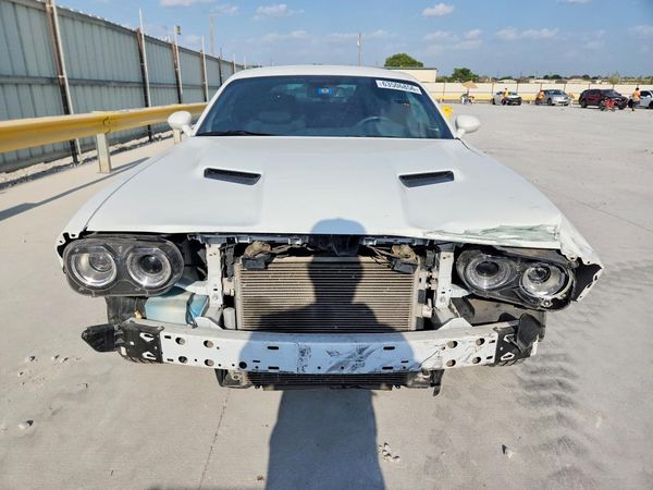 2018 DODGE CHALLENGER SXT