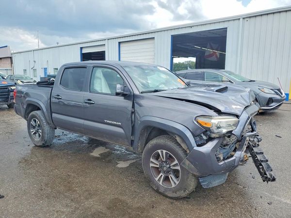 2017 TOYOTA TACOMA