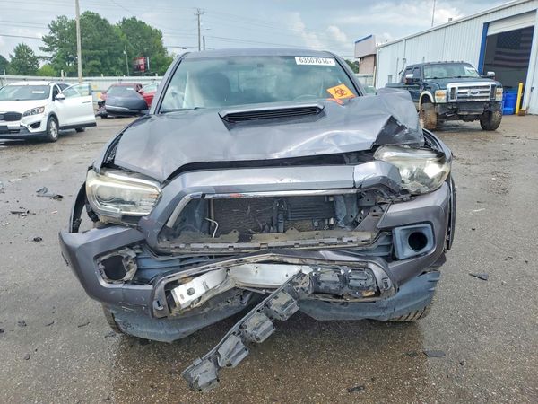 2017 TOYOTA TACOMA