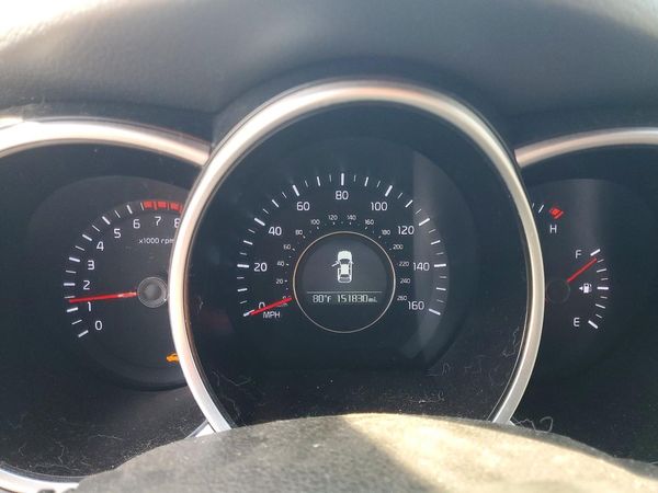 2015 KIA OPTIMA GL - Middle-low