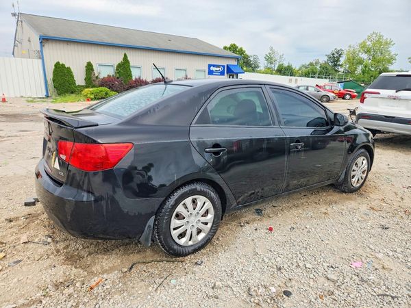 2013 KIA FORTE EX