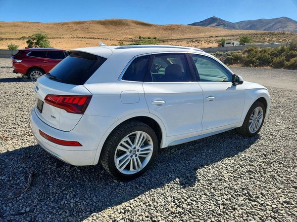 2019 AUDI Q5 quattro Premium Plus