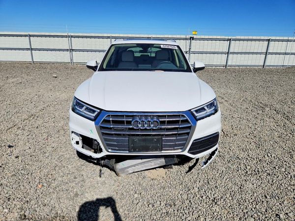 2019 AUDI Q5 quattro Premium Plus