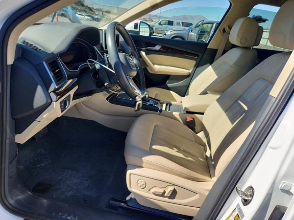 2019 AUDI Q5 quattro Premium Plus