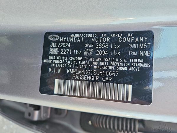 2025 HYUNDAI ELANTRA SEL Sport