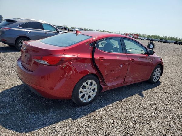 2014 HYUNDAI ELANTRA GLS(Middle)