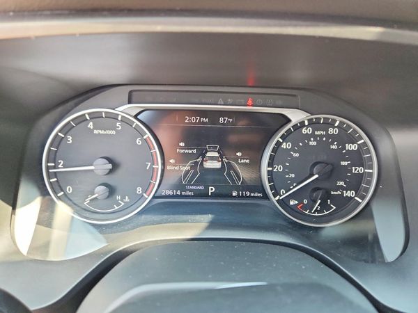 2025 NISSAN ROGUE SV