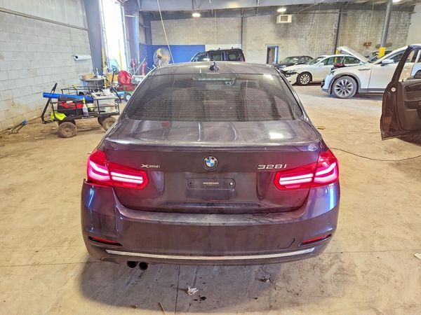 2016 BMW 328 xDrive SA