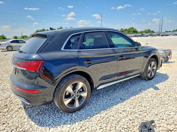 2023 AUDI Q5 quattro Premium Plus
