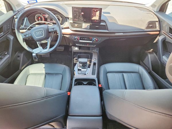 2023 AUDI Q5 quattro Premium Plus
