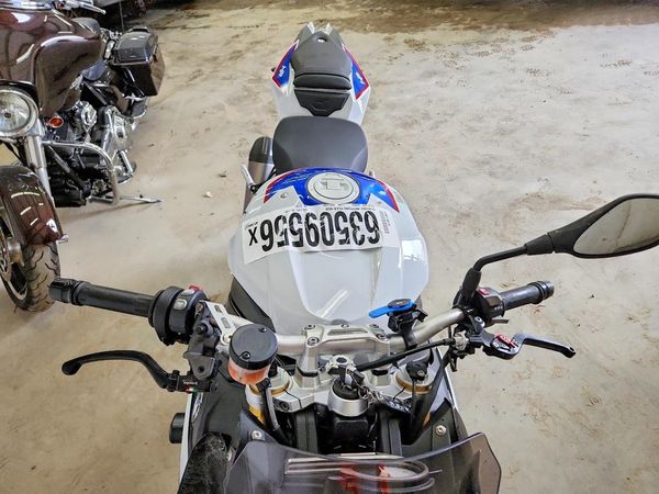 2020 BMW S 1000