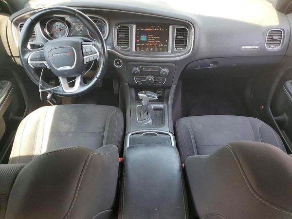 2016 DODGE CHARGER SXT