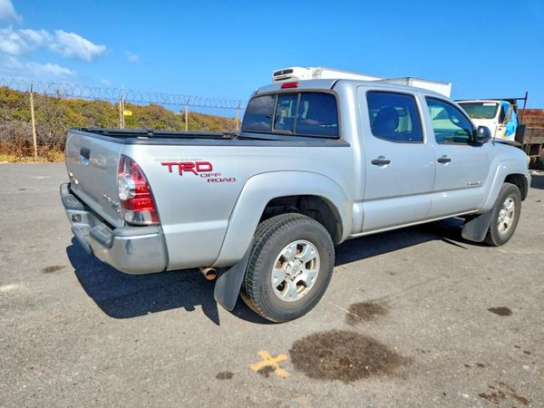 2012 TOYOTA TACOMA