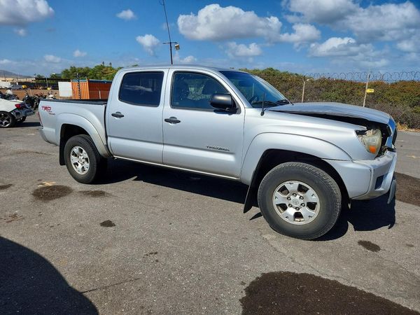 2012 TOYOTA TACOMA