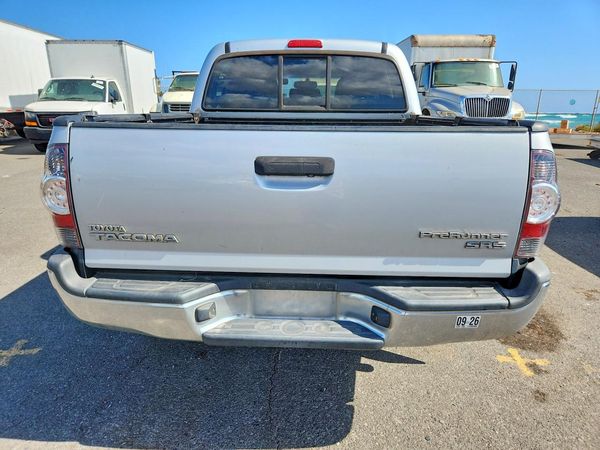 2012 TOYOTA TACOMA
