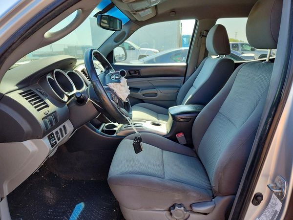 2012 TOYOTA TACOMA