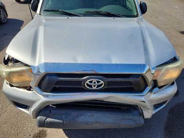 2012 TOYOTA TACOMA