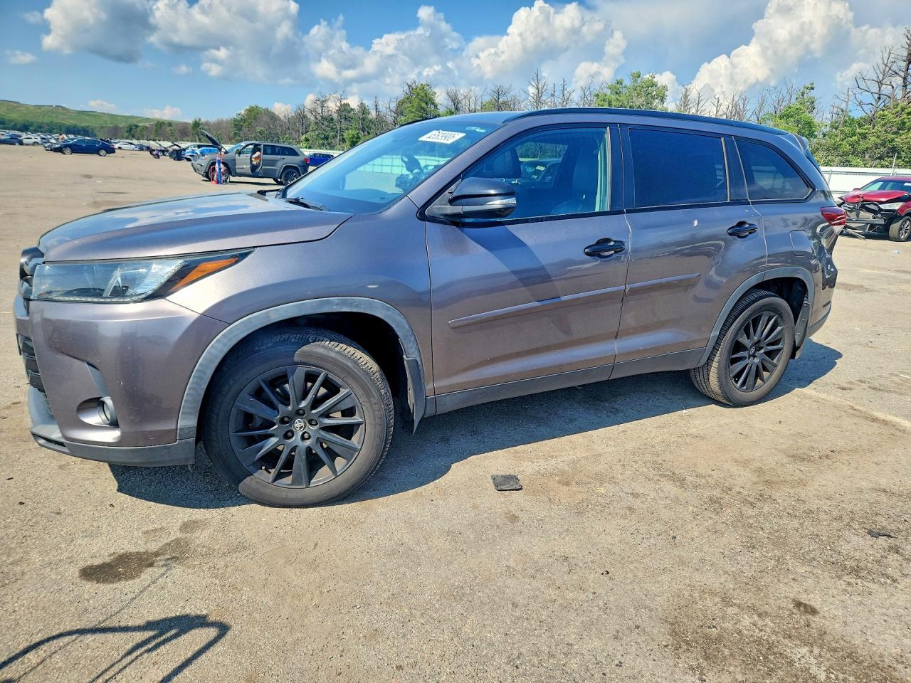 2019 TOYOTA HIGHLANDER SE/XLE