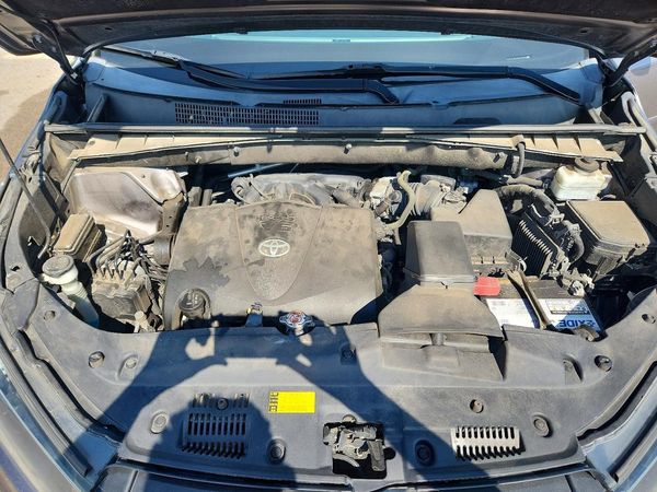 2019 TOYOTA HIGHLANDER SE/XLE