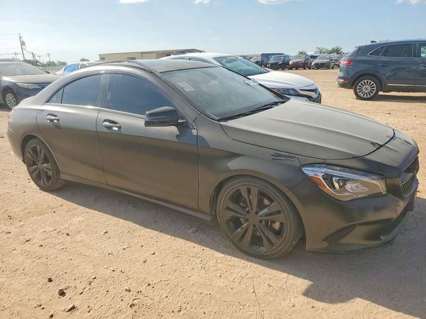 2022 MERCEDES-BENZ CLA
