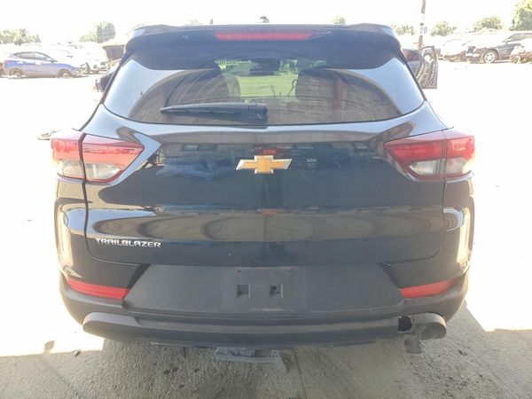 2023 CHEVROLET TRAILBLAZER LS